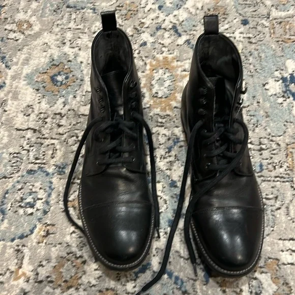 Warfield & Grand | Shoes | Pair Of 85 Size Boots Warfield  display picture 2